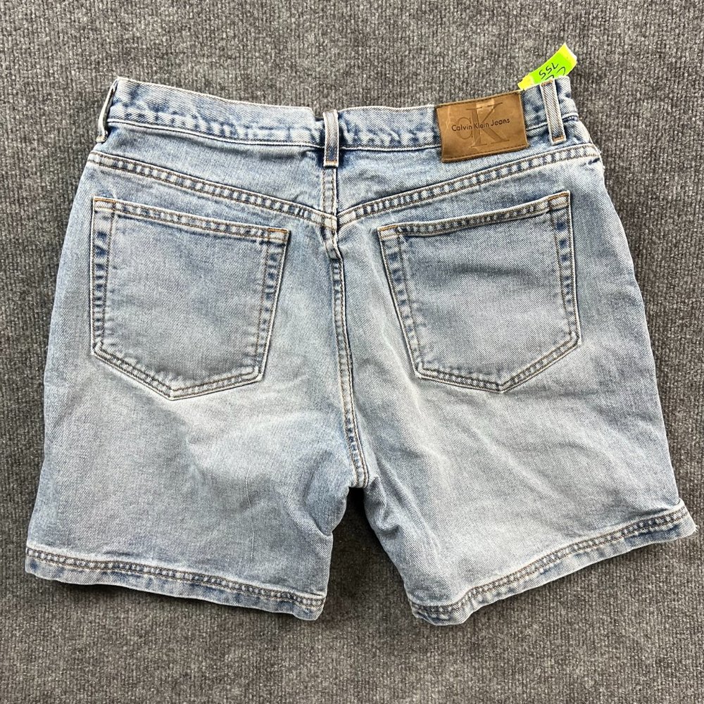 Vintage Calvin Klein Jeans Denim Shorts Adult 13 USA Pockets Blue Womens 32x6 - Picture 2 of 12